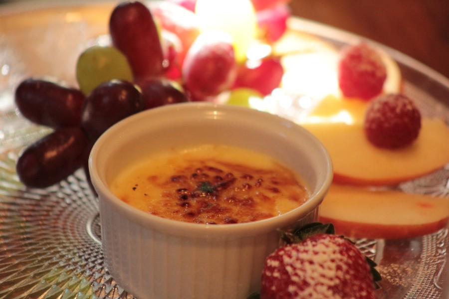 Zauberhafte Crème Brûlée von Ziegenfrischkäse mit Casanovaessig